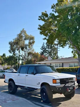 1989 Ford Bronco F350