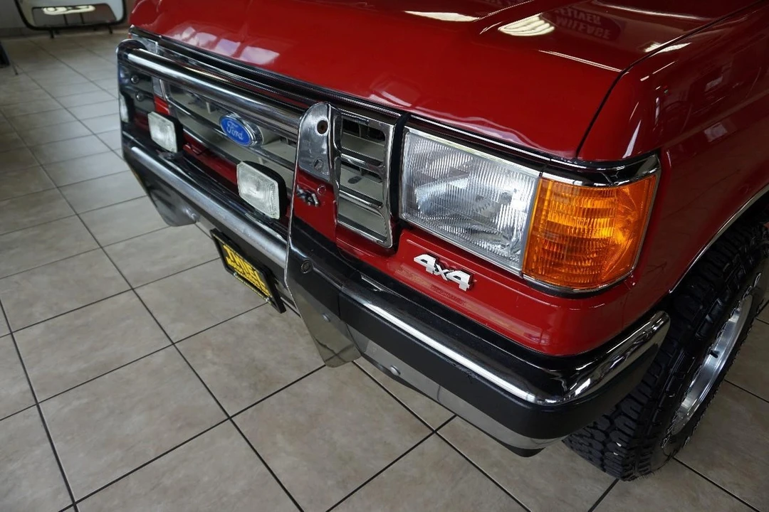 1989 Ford Bronco 4th Gen - Image 17 of 31
