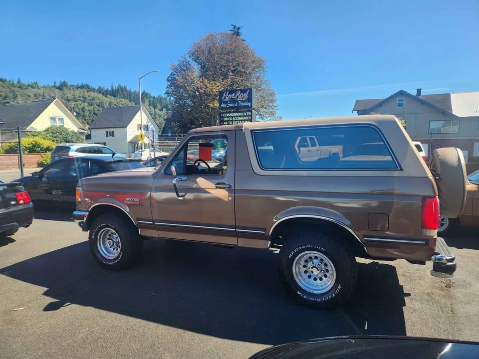 1989 Ford Bronco 4th Gen - Image 5 of 20