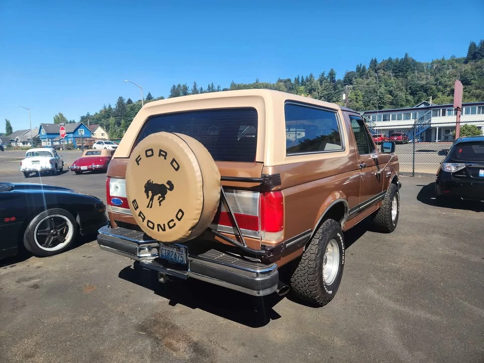 1989 Ford Bronco 4th Gen - Image 3 of 20