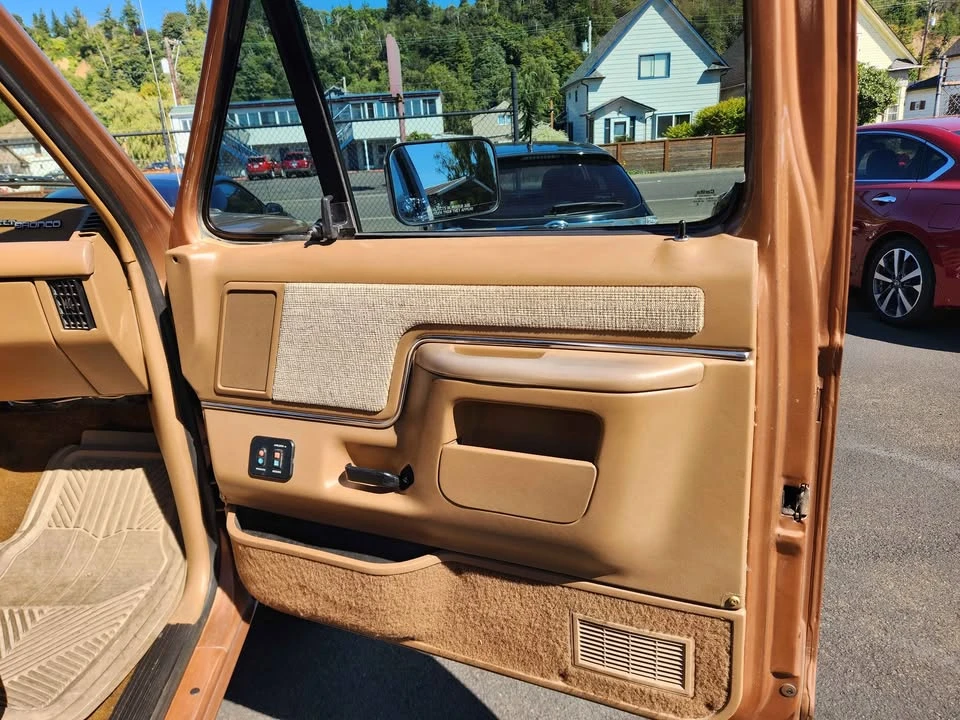 1989 Ford Bronco 4th Gen - Image 11 of 20