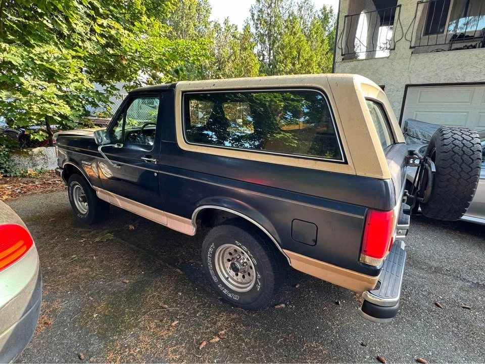 1989 Ford Bronco 4th Gen - Image 2 of 3