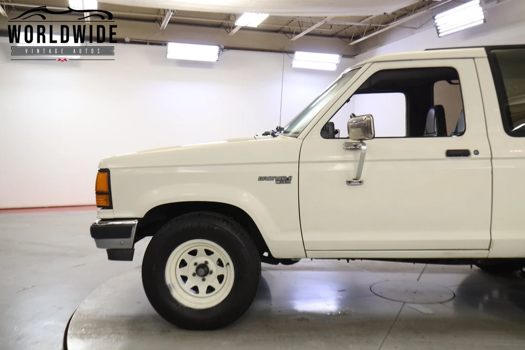 1989 Ford Bronco II - Image 7 of 12