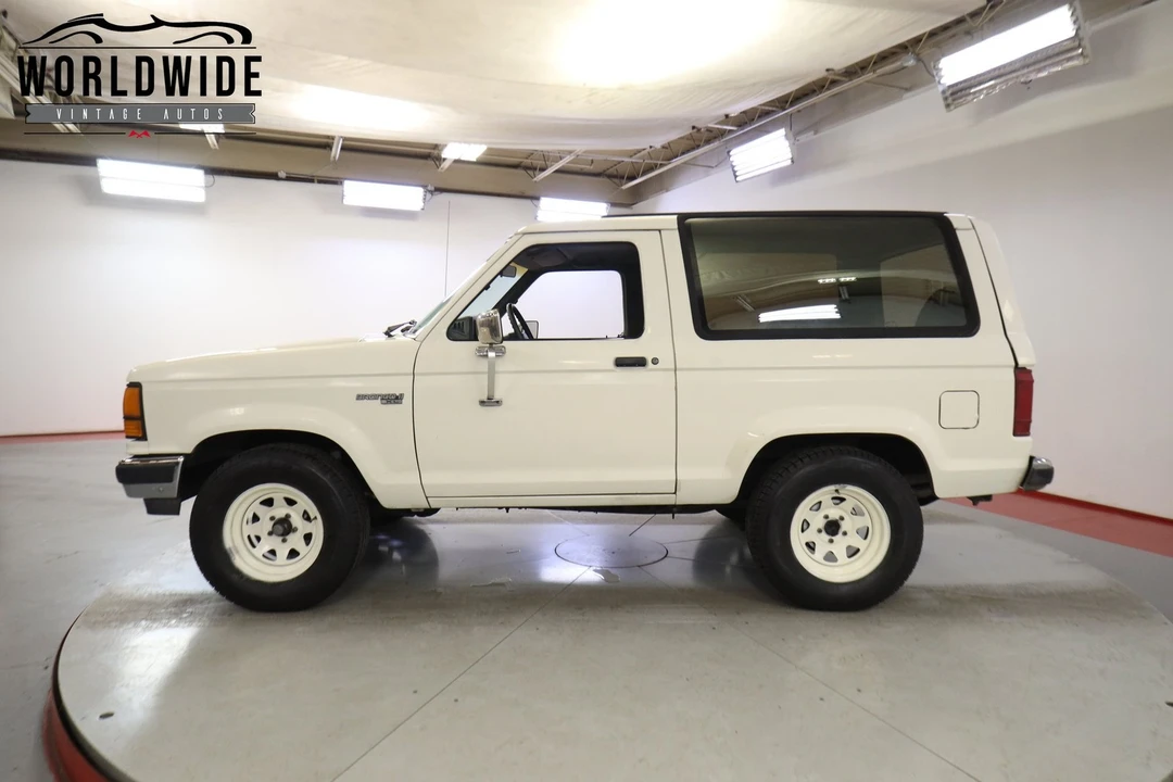 1989 Ford Bronco II - Image 3 of 12