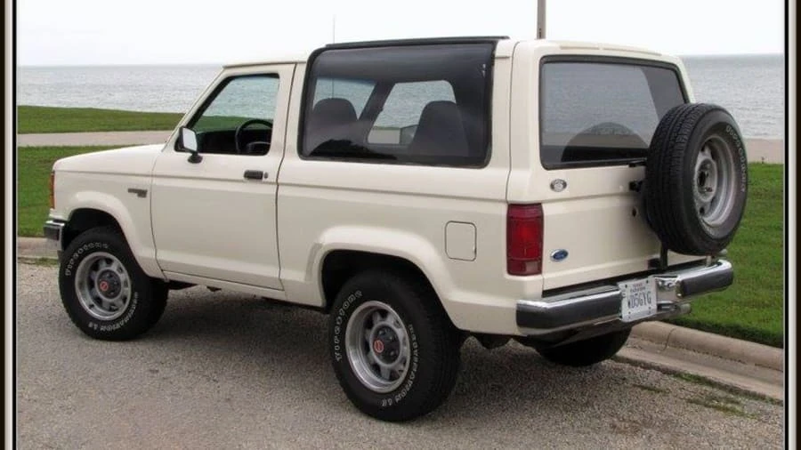 1989 Ford Bronco II - Image 2 of 10