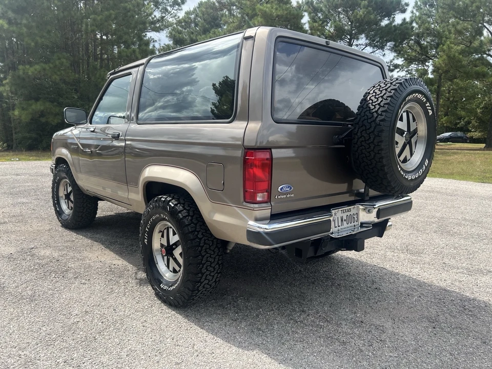 1989 Ford Bronco II - Image 6 of 31