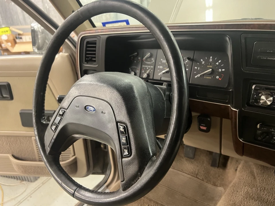 1989 Ford Bronco II - Image 29 of 31
