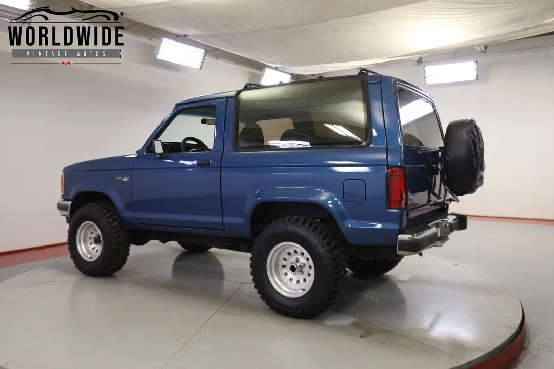 1989 Ford Bronco II - Image 5 of 12