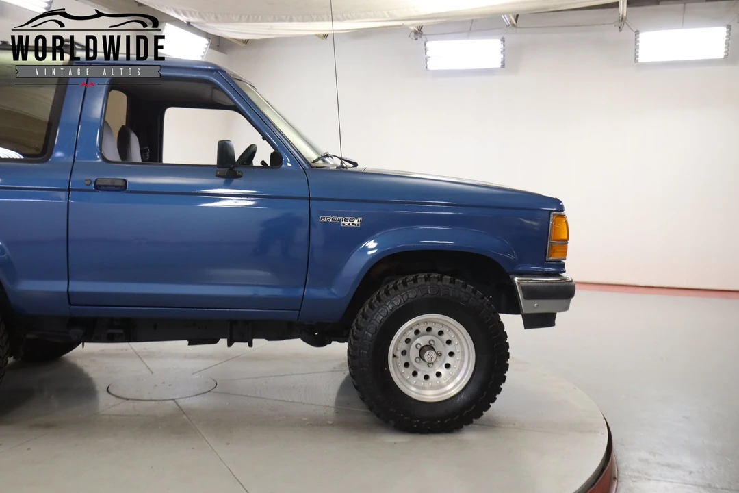1989 Ford Bronco II - Image 8 of 12