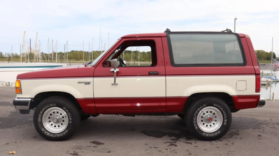 1989 Ford Bronco II - Image 2 of 19