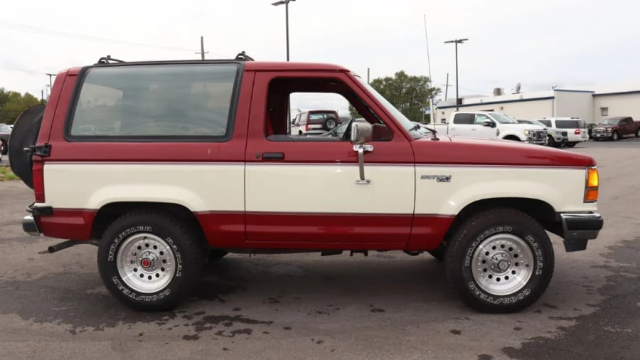 1989 Ford Bronco II - Image 17 of 19