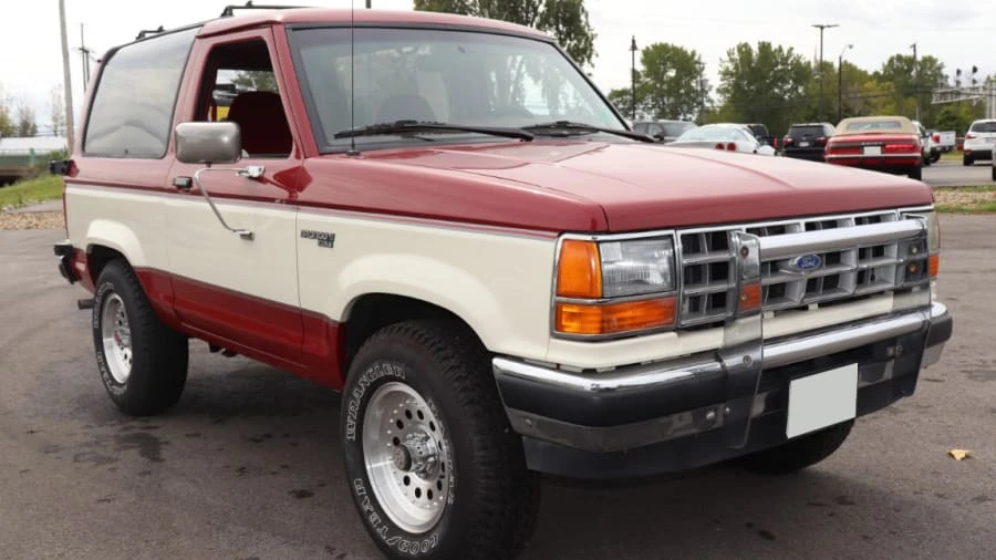 1989 Ford Bronco II - Image 18 of 19