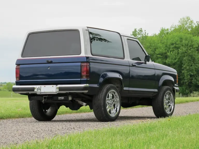 1989 Ford Bronco II - Image 20 of 21