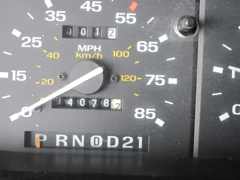 1989 Ford Bronco II - Image 10 of 21