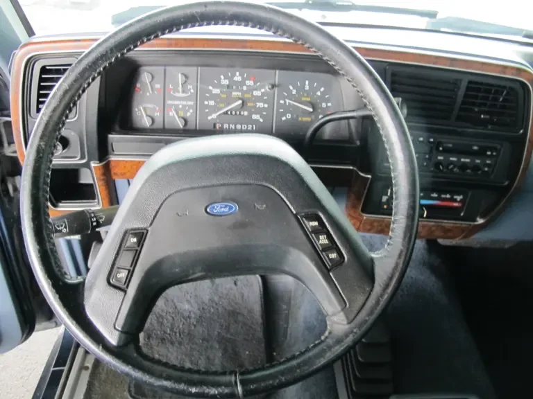 1989 Ford Bronco II - Image 9 of 21