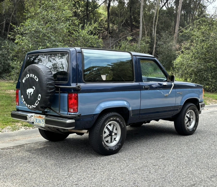1989 Ford Bronco II - Image 8 of 21