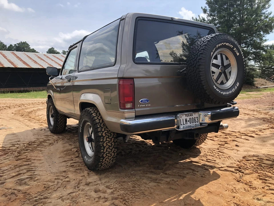 1989 Ford Bronco II - Image 24 of 31
