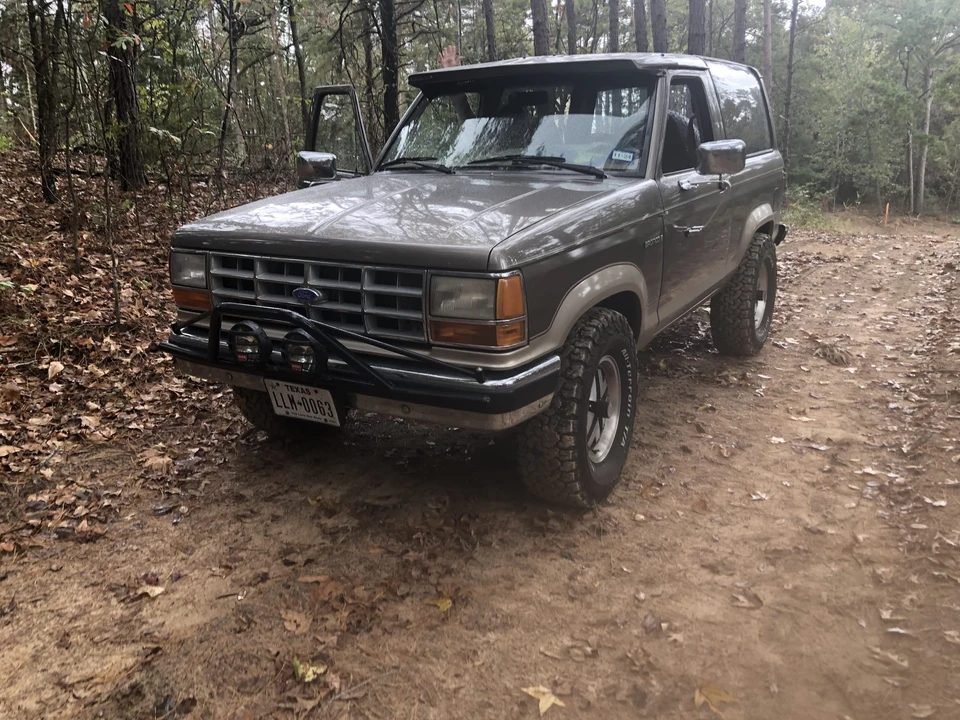 1989 Ford Bronco II - Image 19 of 31