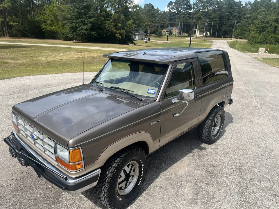 1989 Ford Bronco II - Image 3 of 31