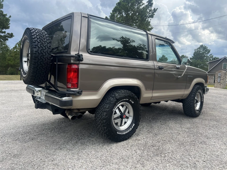 1989 Ford Bronco II - Image 9 of 31