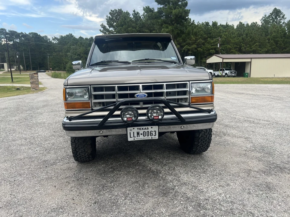 1989 Ford Bronco II - Image 16 of 31