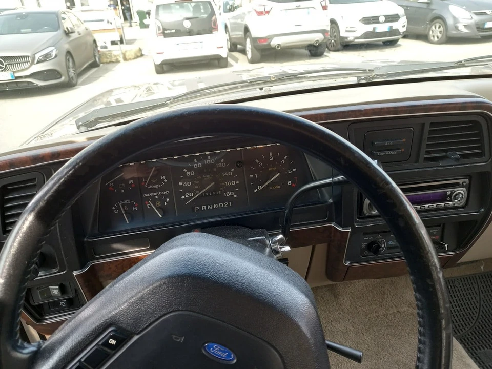 1989 Ford Bronco II - Image 17 of 30