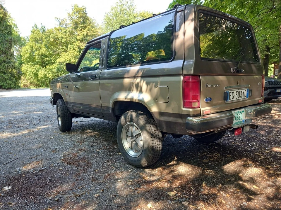 1989 Ford Bronco II - Image 7 of 30