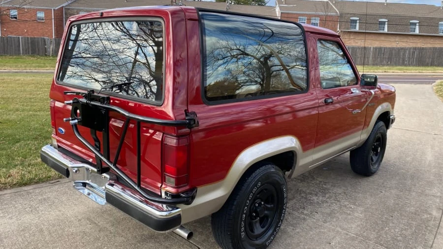 1989 Ford Bronco II - Image 3 of 15