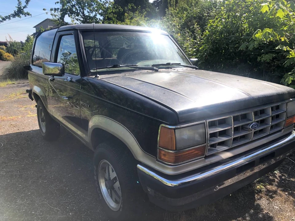 1989 Ford Bronco 4th Gen - Image 4 of 11