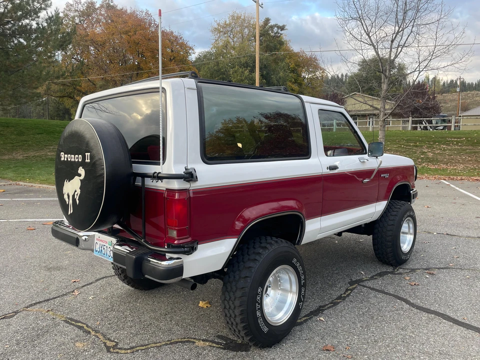 1989 Ford Bronco II - Image 22 of 31