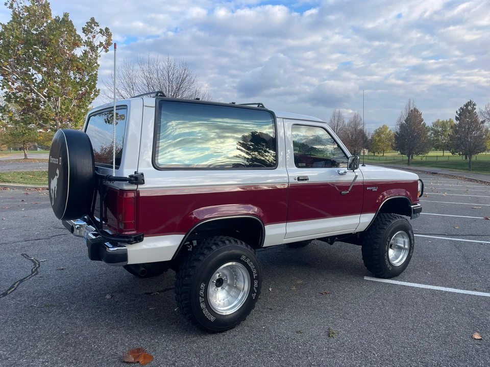 1989 Ford Bronco II - Image 23 of 31