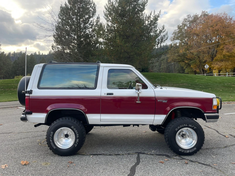 1989 Ford Bronco II - Image 24 of 31