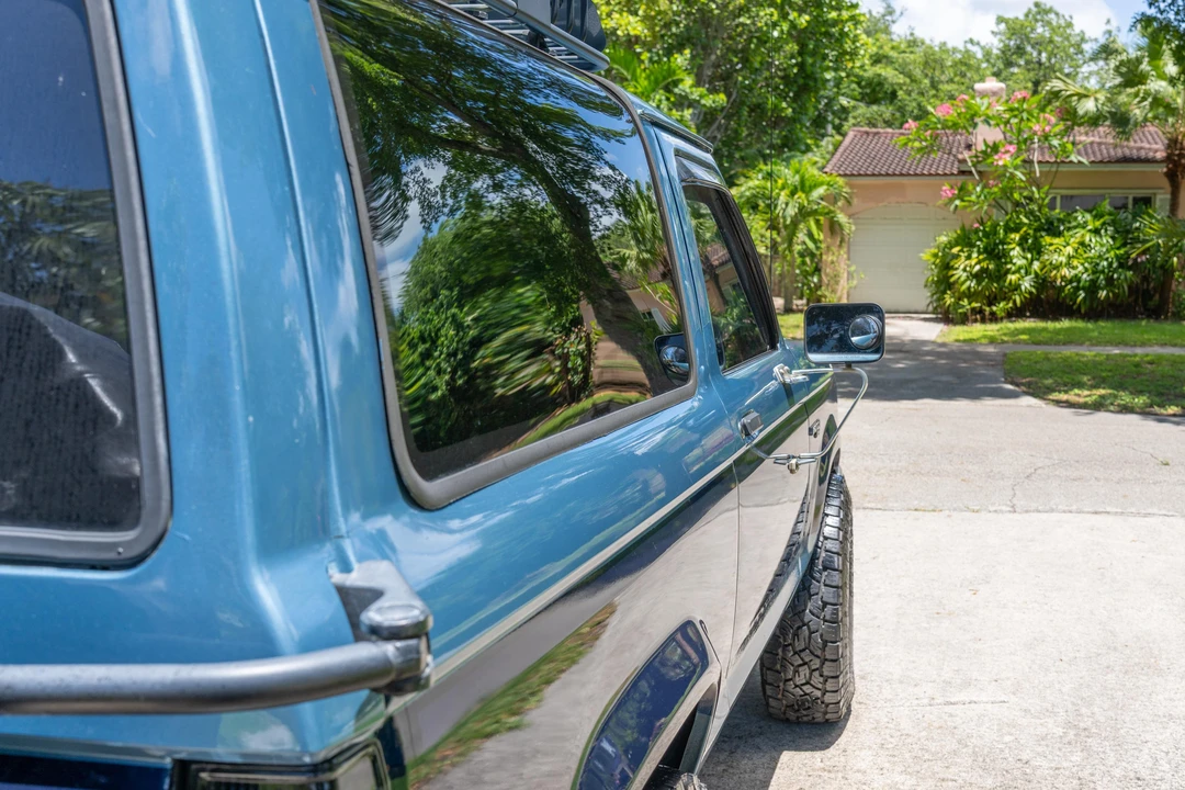 1989 Ford Bronco - Image 18 of 31