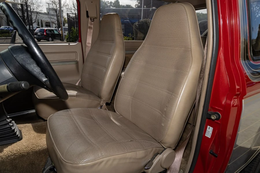 1989 Ford Bronco II - Image 20 of 28