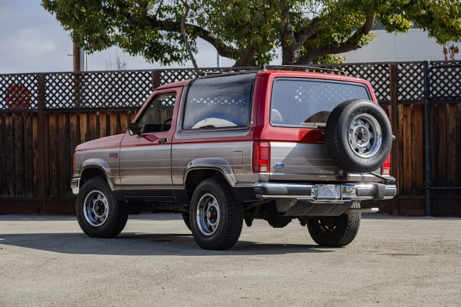 1989 Ford Bronco II - Image 9 of 28