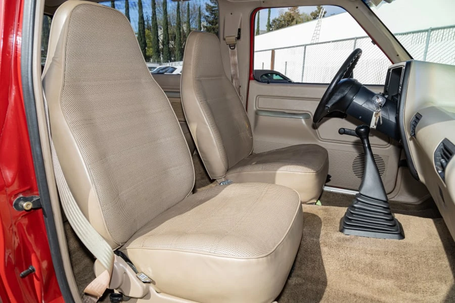 1989 Ford Bronco II - Image 17 of 28