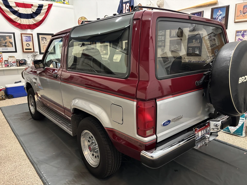1989 Ford Bronco II - Image 29 of 31