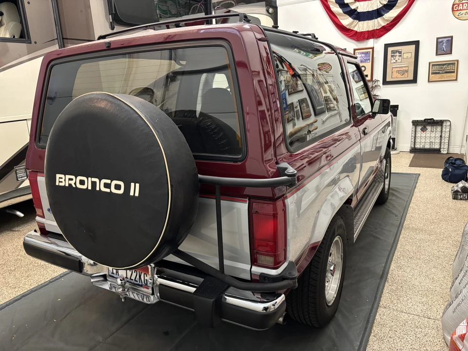 1989 Ford Bronco II - Image 28 of 31
