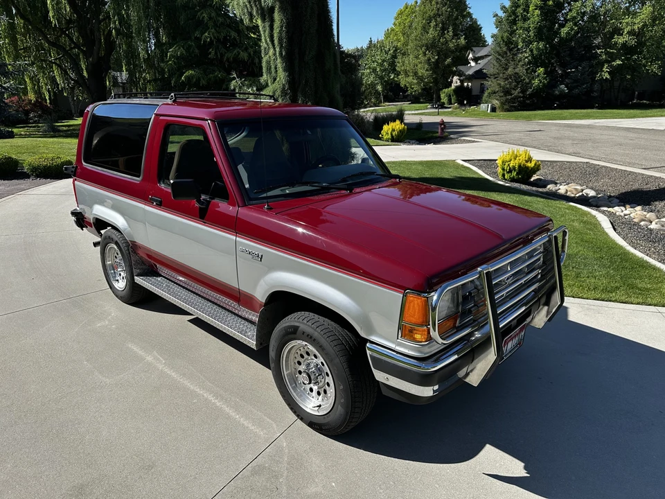 1989 Ford Bronco II - Image 8 of 31