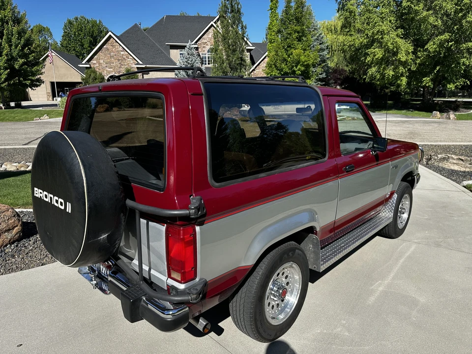 1989 Ford Bronco II - Image 16 of 31
