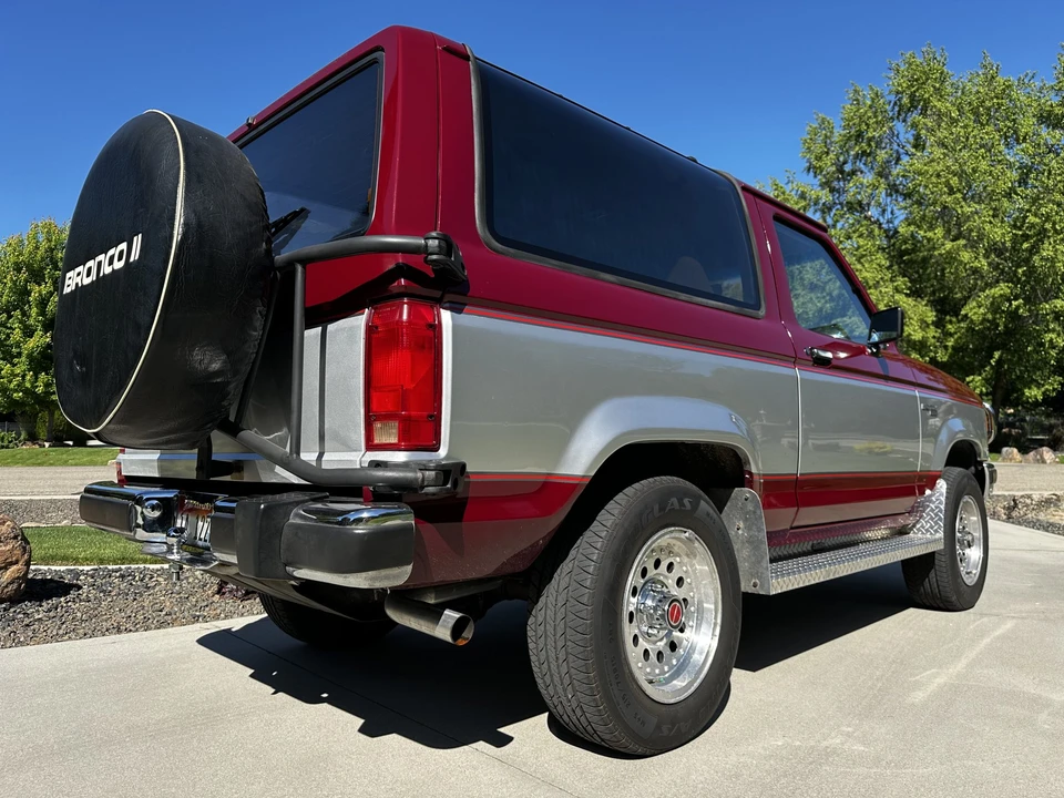 1989 Ford Bronco II - Image 15 of 31