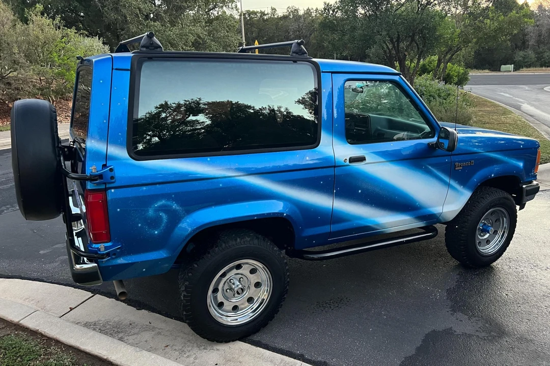 1989 Ford Bronco II - Image 13 of 31