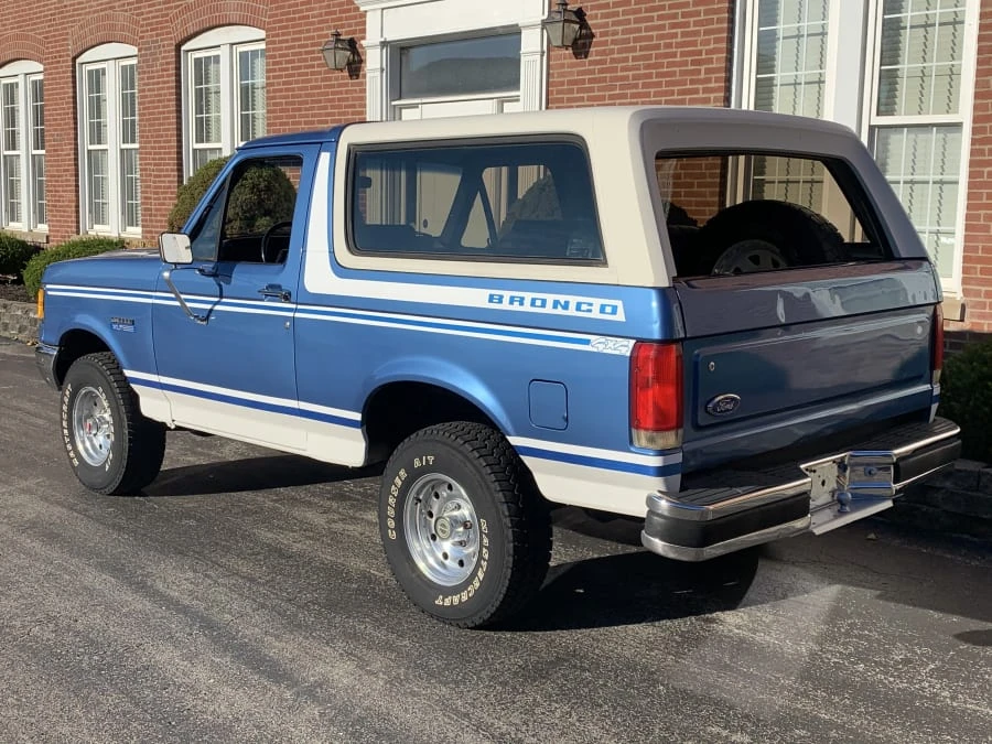 1989 Ford Bronco 4th Gen - Image 3 of 7
