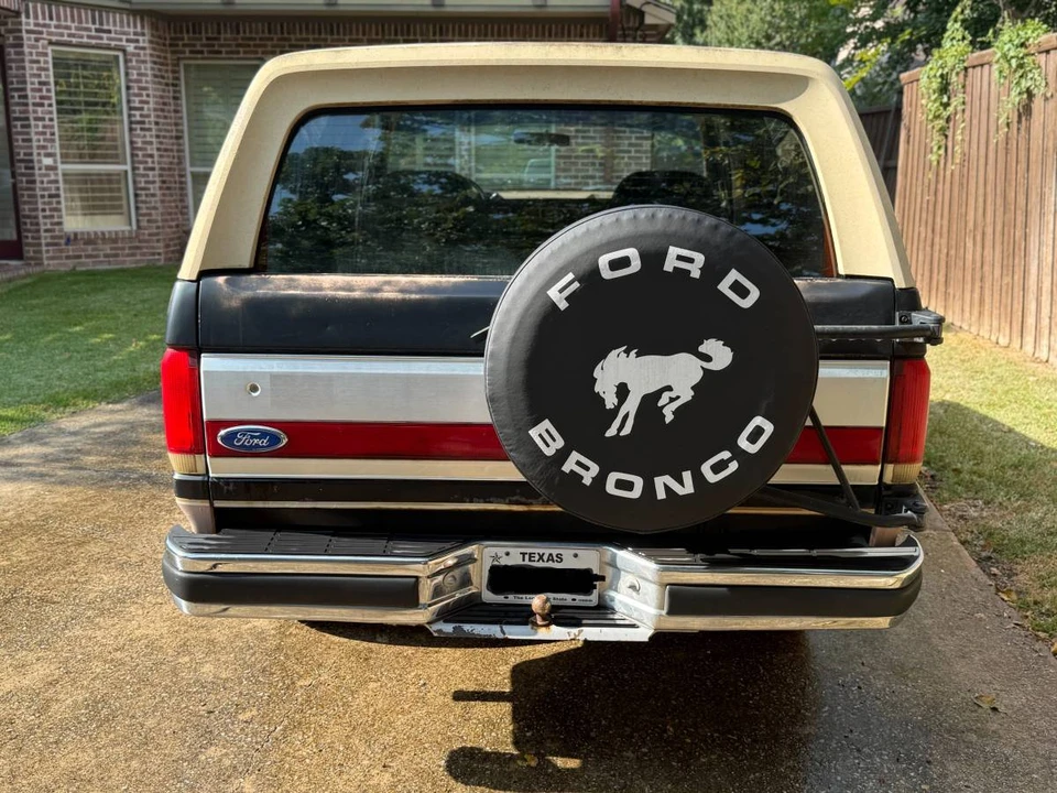 1989 Ford Bronco 4th Gen - Image 4 of 24
