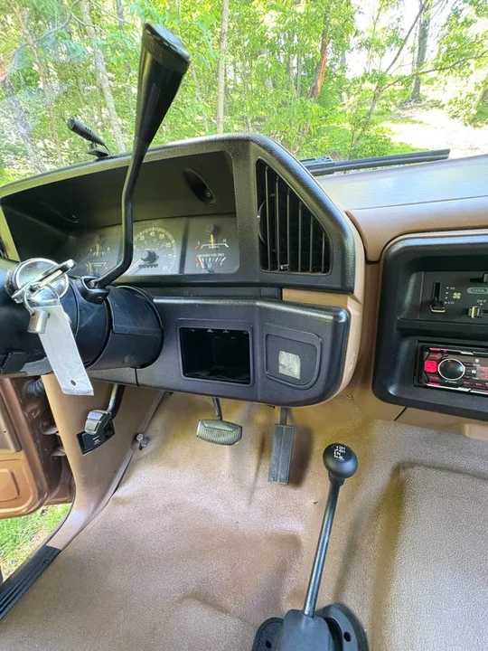 1989 Ford Bronco 4th Gen - Image 15 of 24
