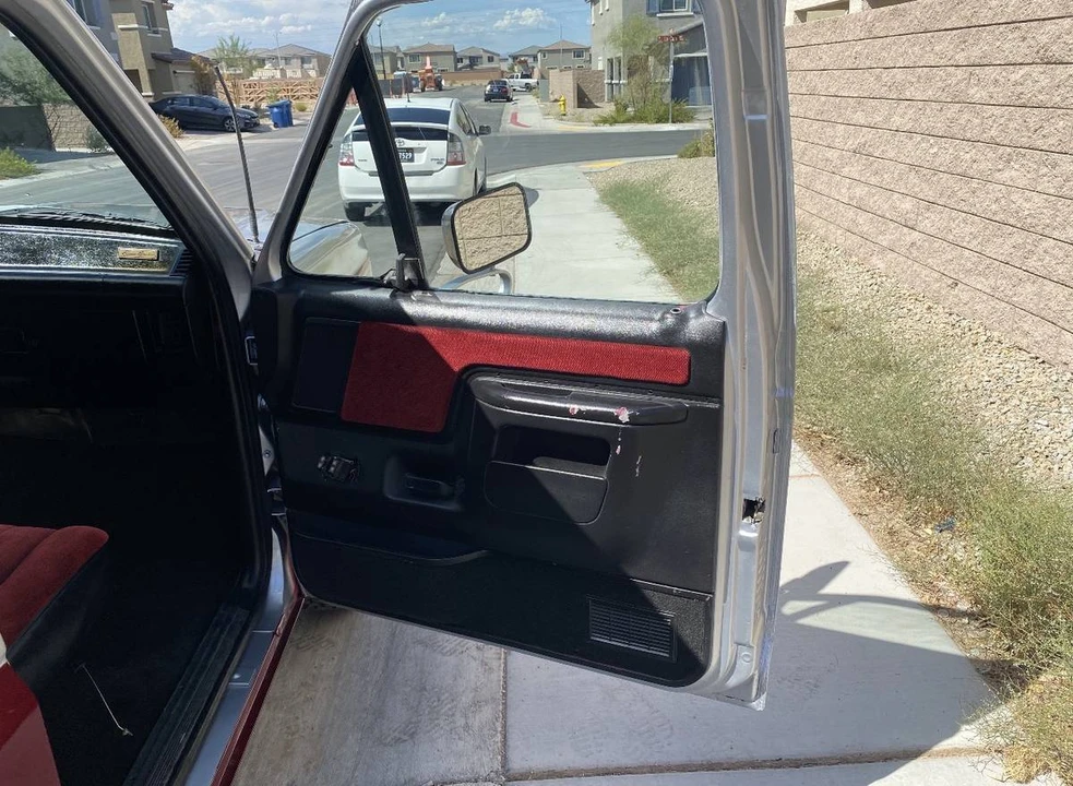 1989 Ford Bronco 4th Gen - Image 7 of 13