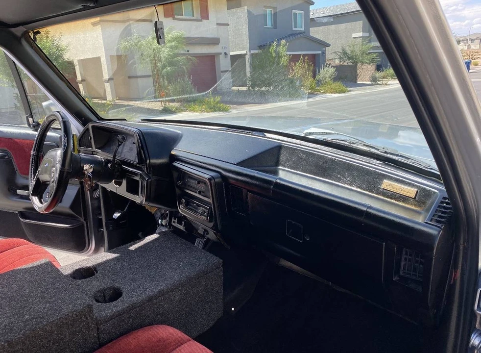 1989 Ford Bronco 4th Gen - Image 9 of 13