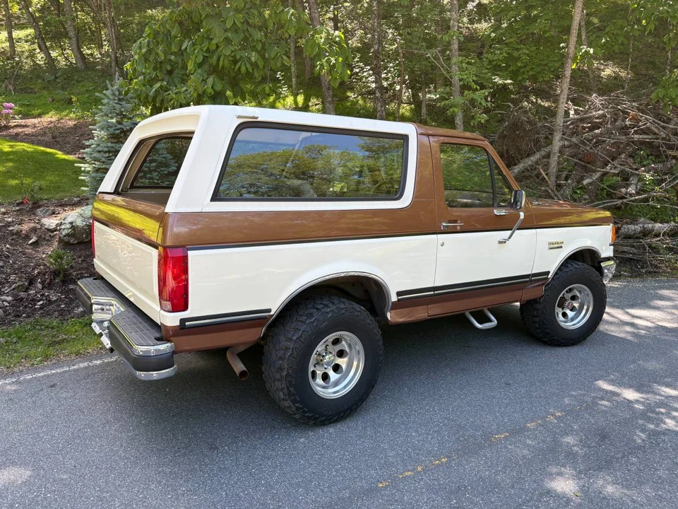 1989 Ford Bronco 4th Gen - Image 3 of 24