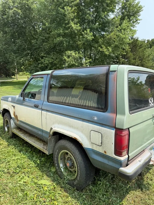 1989 Ford Bronco 4th Gen - Image 3 of 5