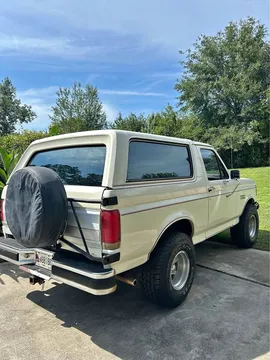 1989 Ford Bronco XLT